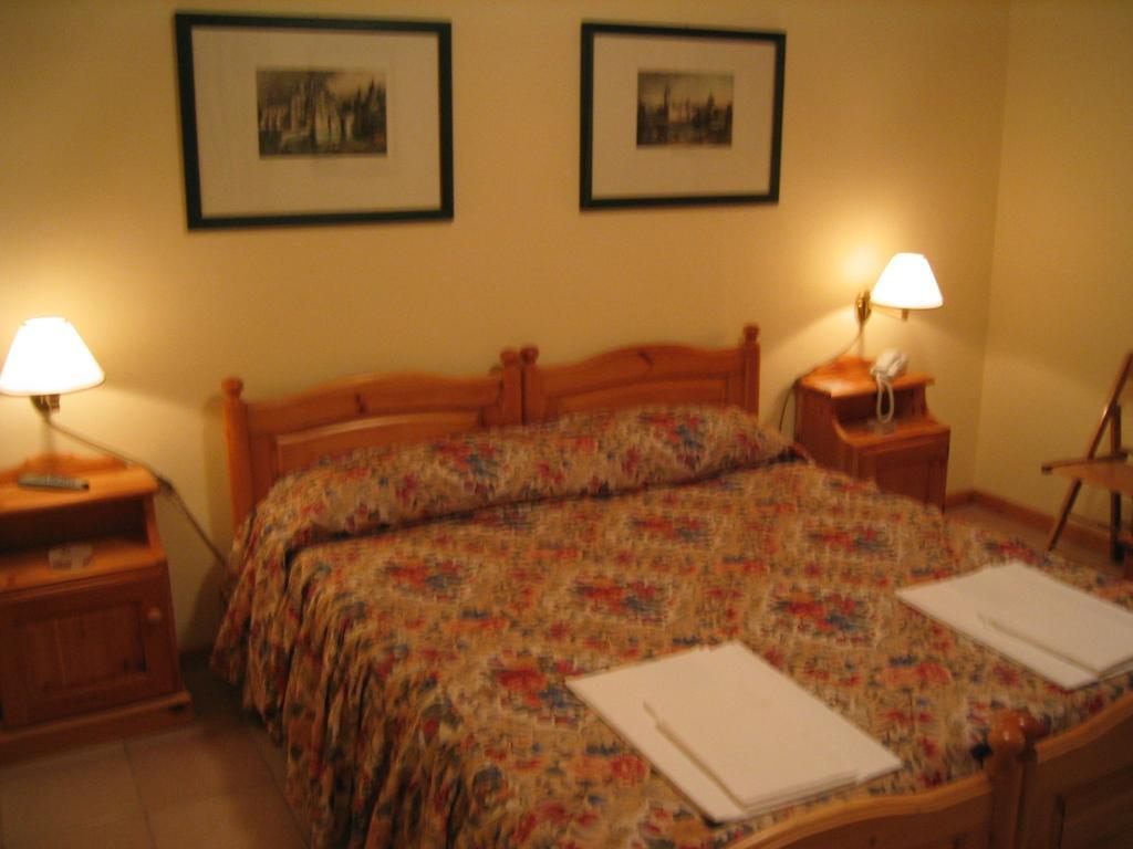Hotel Lion Roure Turin Habitación foto