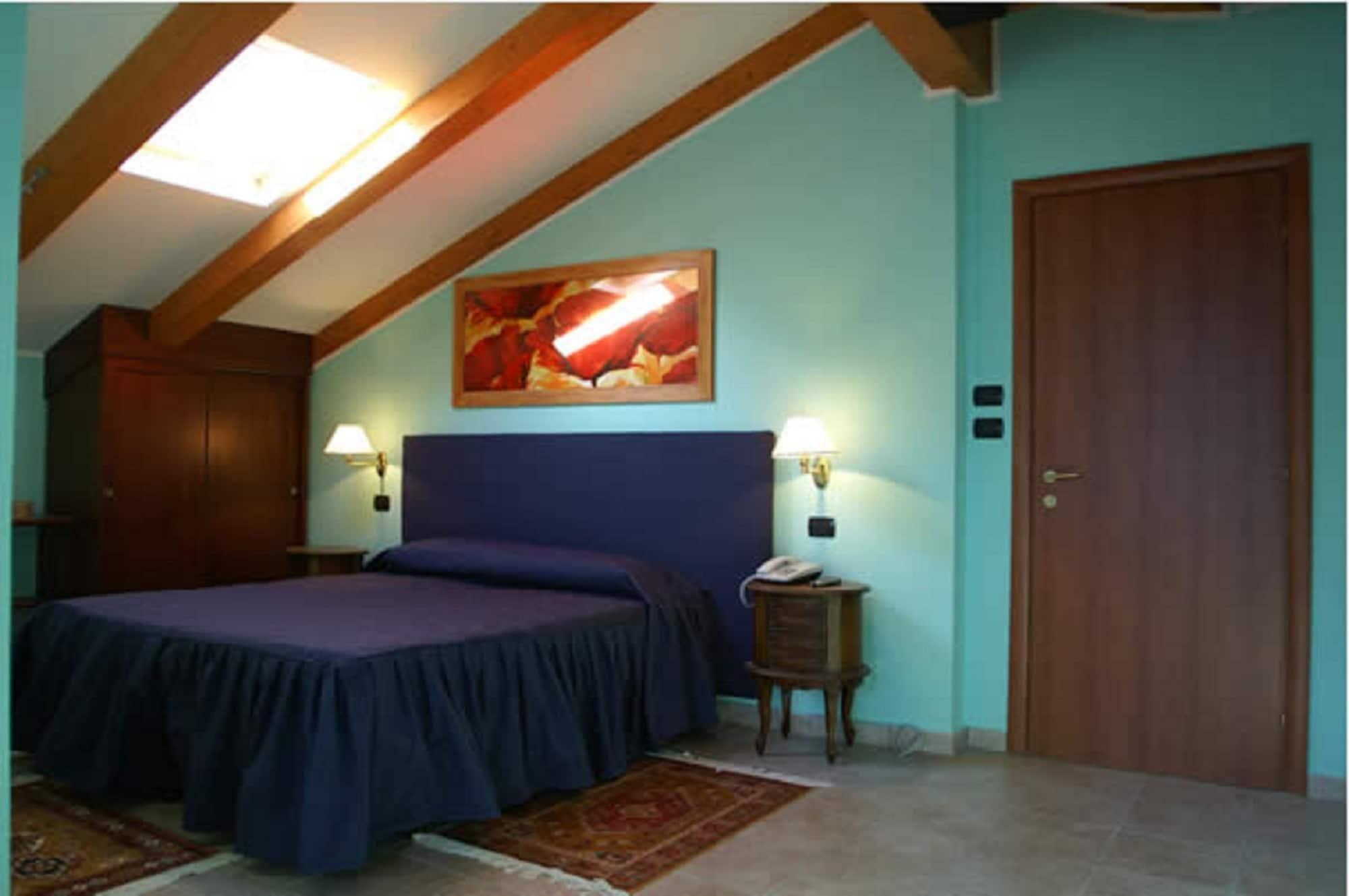 Hotel Lion Roure Turin Exterior foto